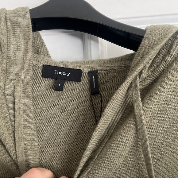 Theory Easy V 100% Cashmere Hoodie - Picture 5 of 11